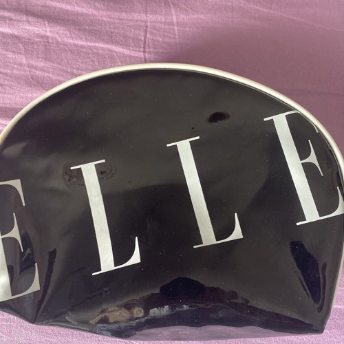 Toiletry bag like new