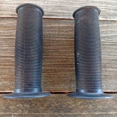 Handlebars like new, pack of 3 pairs
