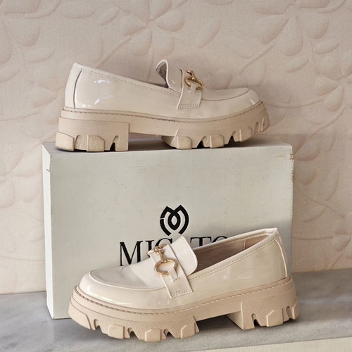 Migato beige chunky patent loafers, size 37