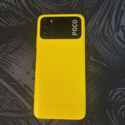 Xiaomi Poco M3 64GB yellow smartphone