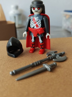 Playmobil 4694 πακέτο 3 φιγούρες μεταχειρισμένες, με ελλείψεις