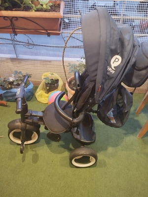 Qplay Rito tricycle like new, multifunctional toddler bike