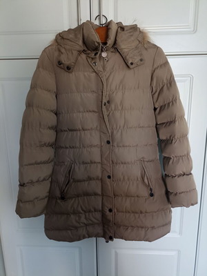 Exxes Fashion women's quilted puffer jacket beige medium like new
