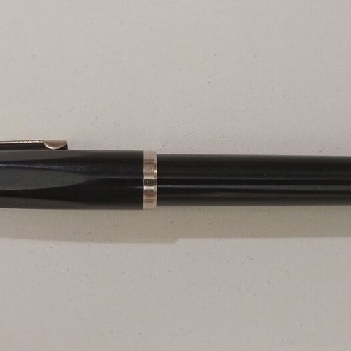 Black pen used, length 13.7 cm