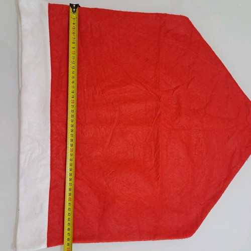 Chair covers Christmas Santa hat set like new, 6 pieces