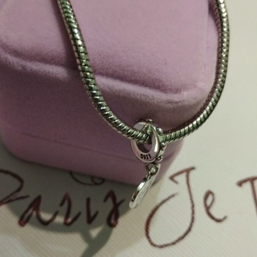Silver plated bracelet with heart charm new, length 18.5 cm