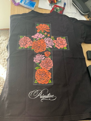 Primitive T-shirt μέγεθος medium μαύρο σαν καινούργιο