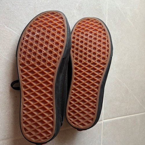 Vans Old Skool shoes like new, size 36.5, black