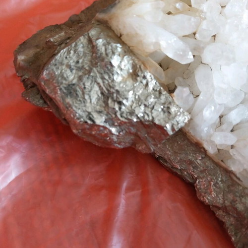 Sideropyrite rock with quartz used, rare large specimen
