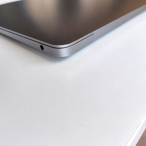 MacBook Air M1 13" 8GB RAM 256GB SSD used, 2023 model