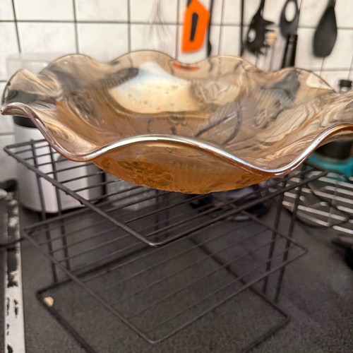 Glass serving dish with wavy edge like new