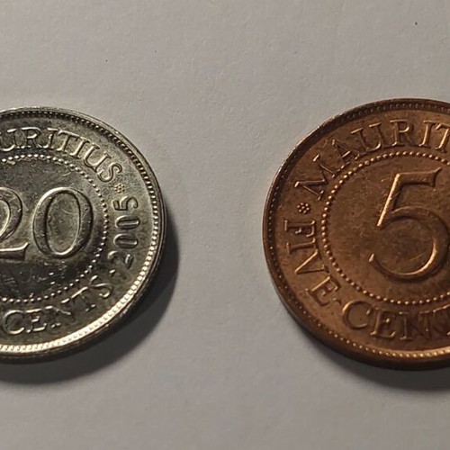 Mauritius 2 used coins 20 and 5 cents 2005