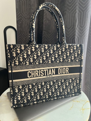 Γυναικεία τσάντα παραλίας Dior καινούργια, μπλε
