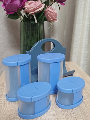 Tupperware set of 4 spice containers with stand, 250ml and 100ml
