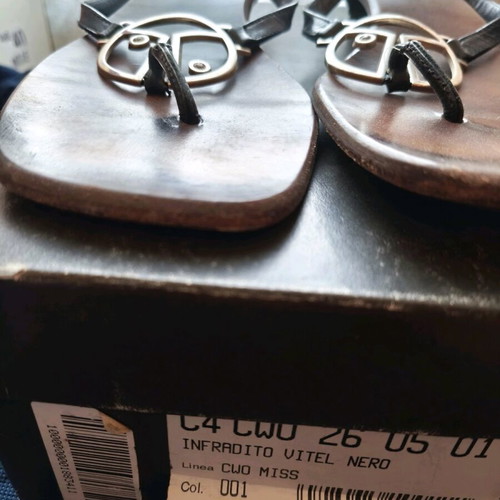 Coccinelle δερμάτινα πέδιλα μεταχειρισμένα, μαύρα, νούμερο 40