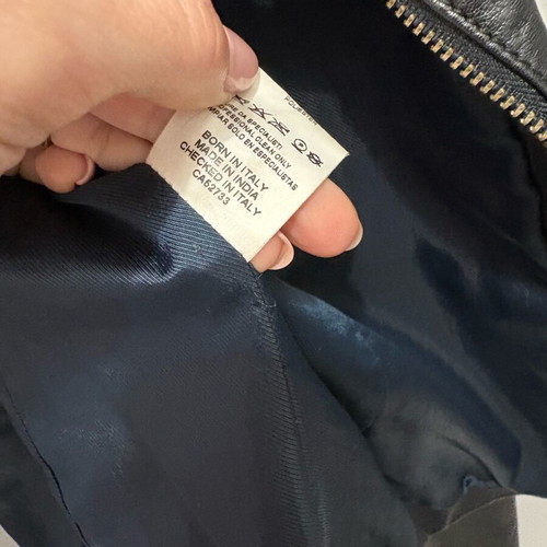 Μπουφάν Nolita από δέρμα προβάτου μεταχειρισμένο, μέγεθος 42, μαύρο