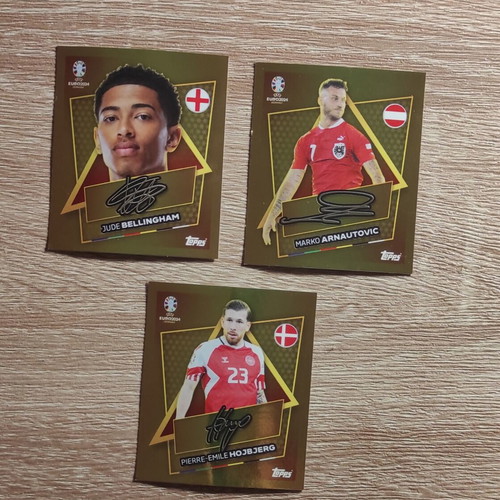 Uefa Euro Topps 2024 Gold stickers like new, set of 3