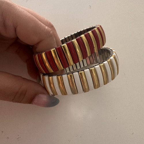 Metallic elastic bracelet set like new, multicolor