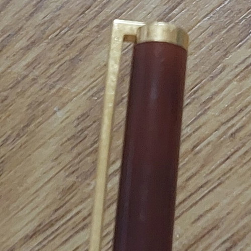 T DuPont Laque de China σκούρο μπορντό λεπτό στυλό διαρκείας σαν καινούργιο