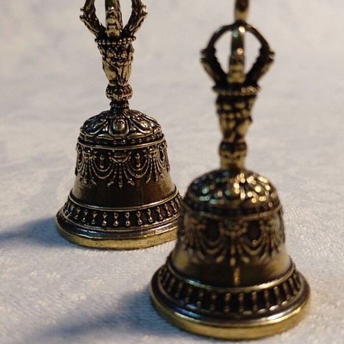 Metal Bells Set like new, two sizes