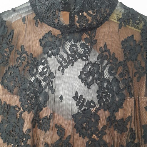 Lena Katsanidou evening dress like new, black lace with beige lining