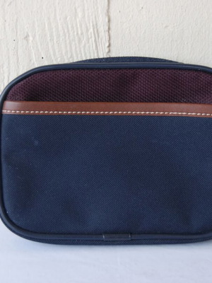 Delsey toiletry bag blue like new