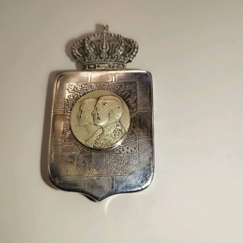 Wedding favor from the last royal couple like new
