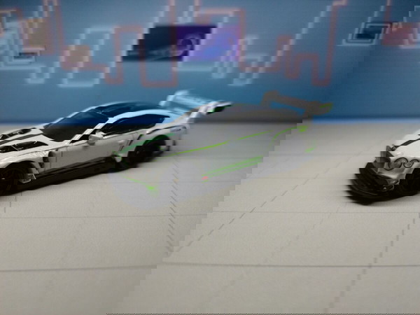 Hot Wheels Premium - 2018 Bentley Continental GT3 (Car Culture 2024 - Race Day)
