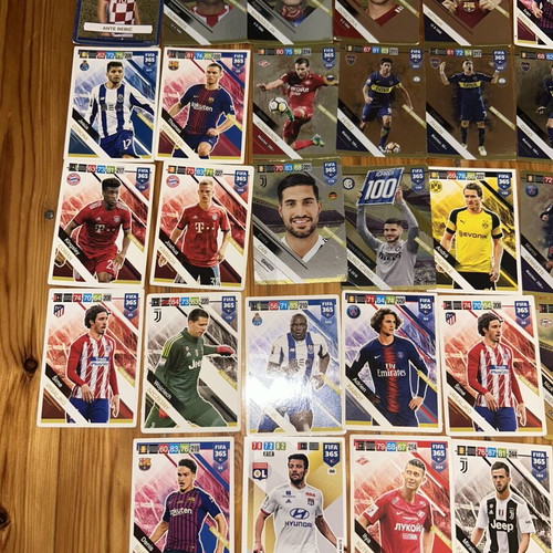 Panini Adrenalyn XL 2018 football cards like new, set of ~50