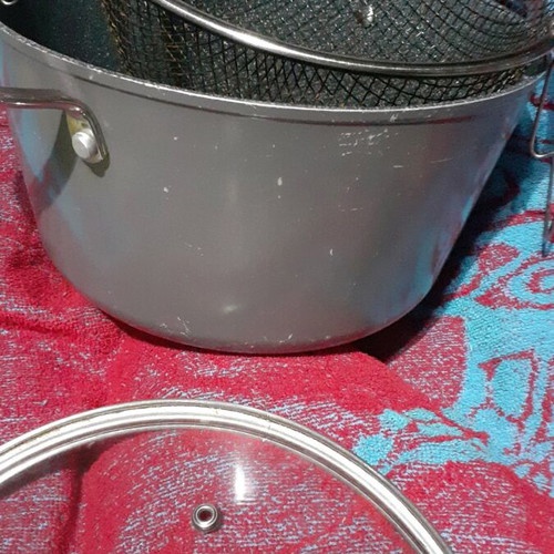 Neoflam Aluminum Fryer Pot 24 cm used with glass lid and basket