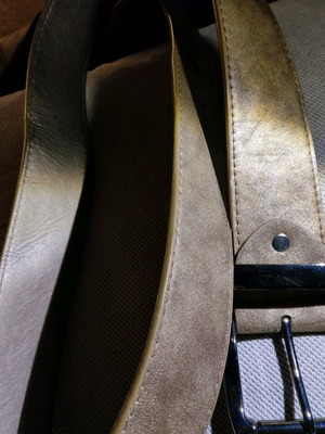 Belt women's like new bronze color, size 110