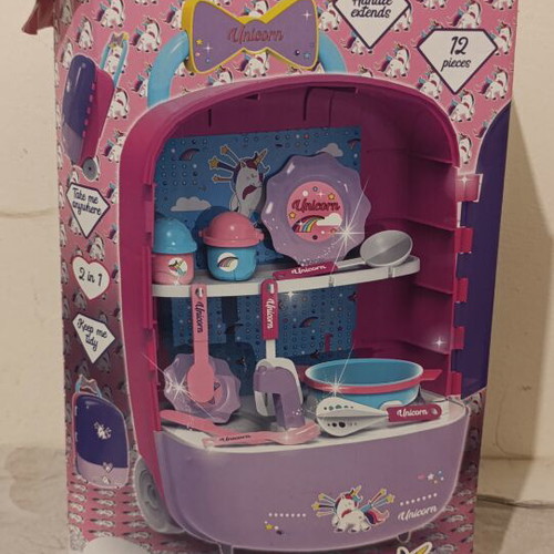 Mega Case Kitchen Set Bildo used, portable play station