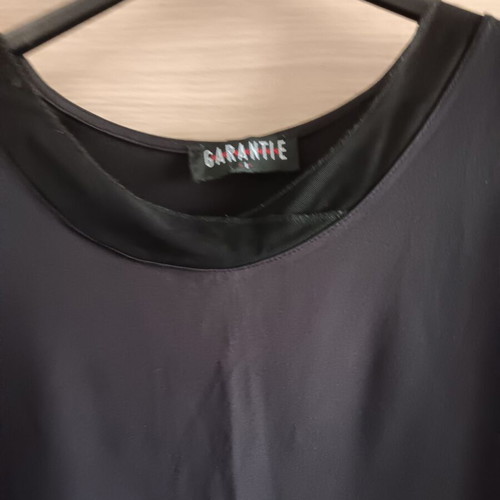Garantie women's top like new, black, size L