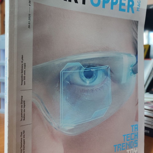 Startupper mag used, special edition for To Vima