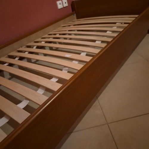 Single bed with orthopedic slats and bedside table, used, 190x90 cm