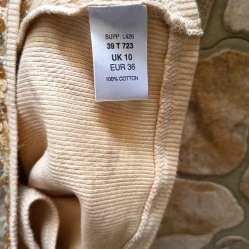 Ribbed top with sequins and sporty back, new, size M, beige gold