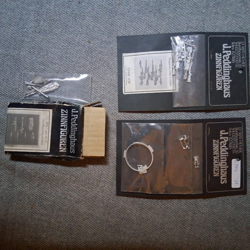 Zinnfiguren metallic models new, pack of 13 pieces from Greece