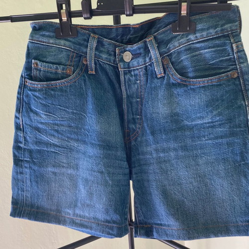 Levi's Women's Denim Shorts 501 used, medium blue