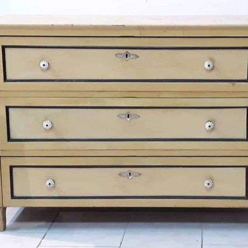 White dresser 130x62x90 cm