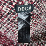 Doca triangular scarf used, beige and red