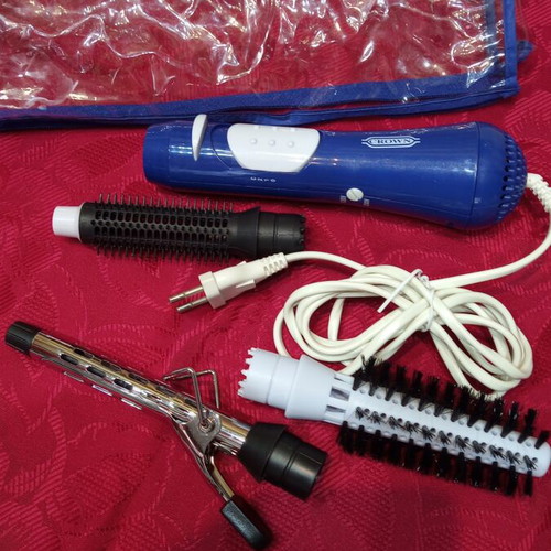 Hair styling tools set