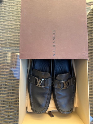 Louis Vuitton shoes used, black, size 43, moccasin style