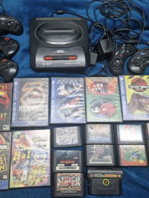 Sega Mega Drive μεταχειρισμένη κονσόλα με 20 παιχνίδια και 5 χειριστήρια