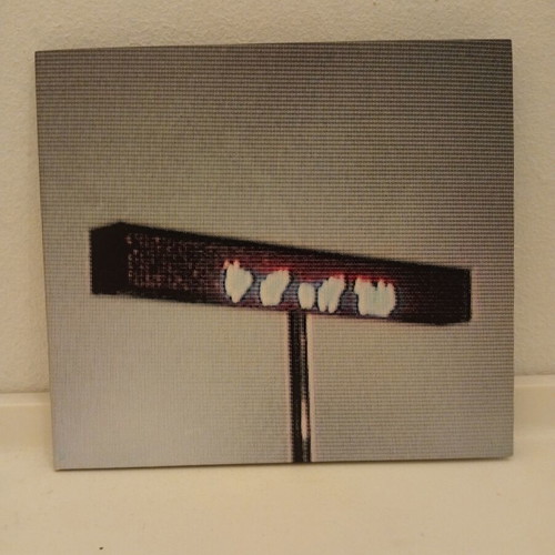 False 2007 CD used, electronic