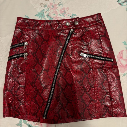 Bershka Burgundy Red Faux Snake Skin Leather Skirt XS like new