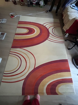 Rug like new very good quality red beige orange 4