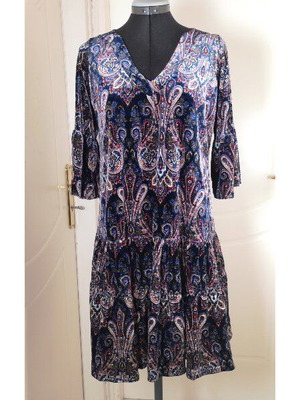 Velvet dress Iconology like new, 3/4 sleeve, blue purple multicolor