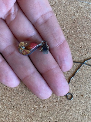 Pendant set of 4 like new