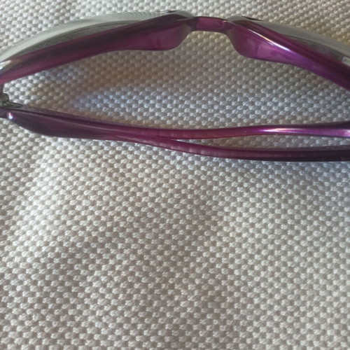 Vogue sunglasses large, like new, purple