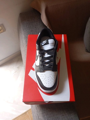 Nike Dunk Low Retro καινούργια, μαύρο-άσπρο, νούμερο 40